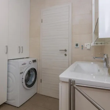 Adria Krk Apartment