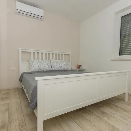 Appartamento Adria Krk
